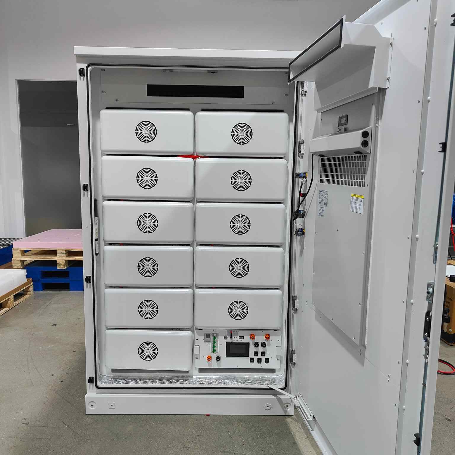 11pcs 76.8v 314ah 24kwh LiFePO4 Battery Cabinet